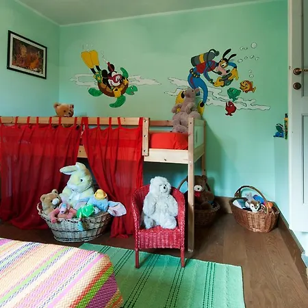 Βίλα Sleeps 8 Pool Air Con *